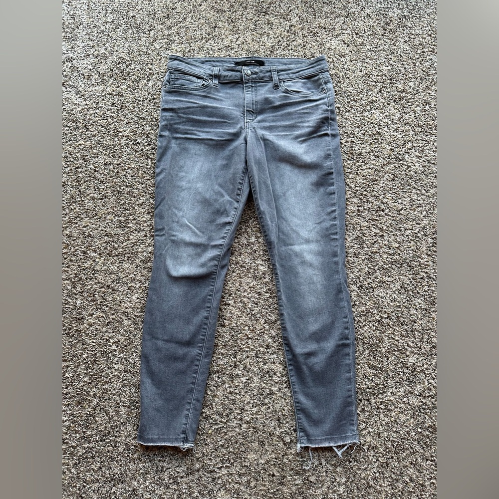 Joe’s Skinny ankle Jean gray size 30
